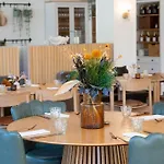 Strandhotel Klitrosen ホテル