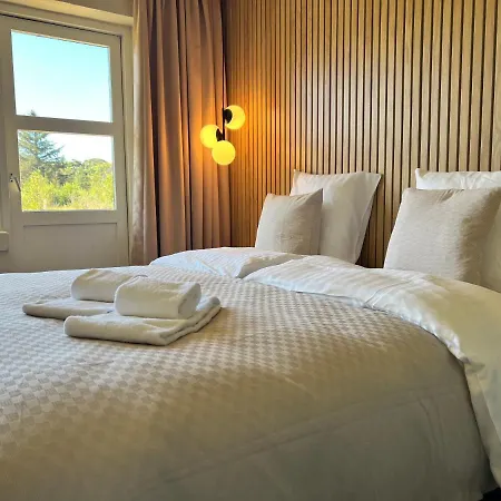 Strandhotel Klitrosen فندق 3*