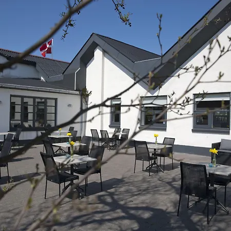 فندق Strandhotel Klitrosen