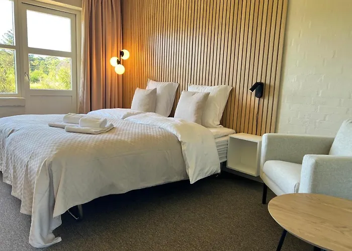 Hotel Strandhotel Klitrosen 3*
