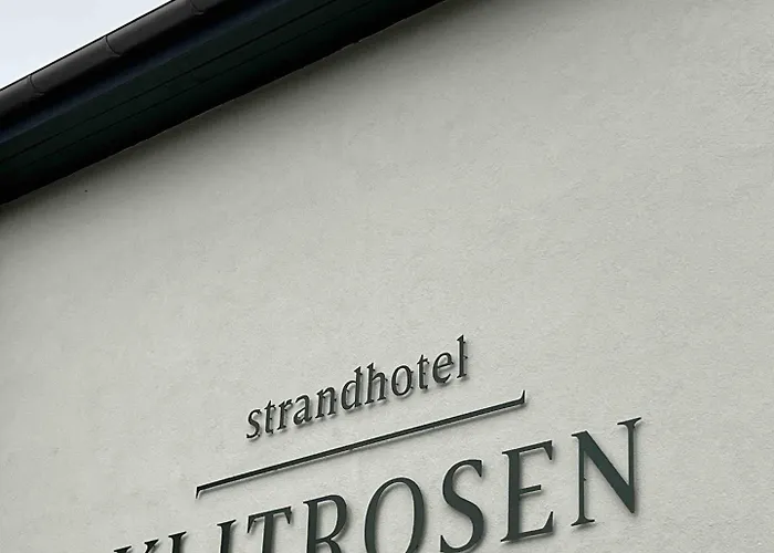 Hotel Strandhotel Klitrosen 3*
